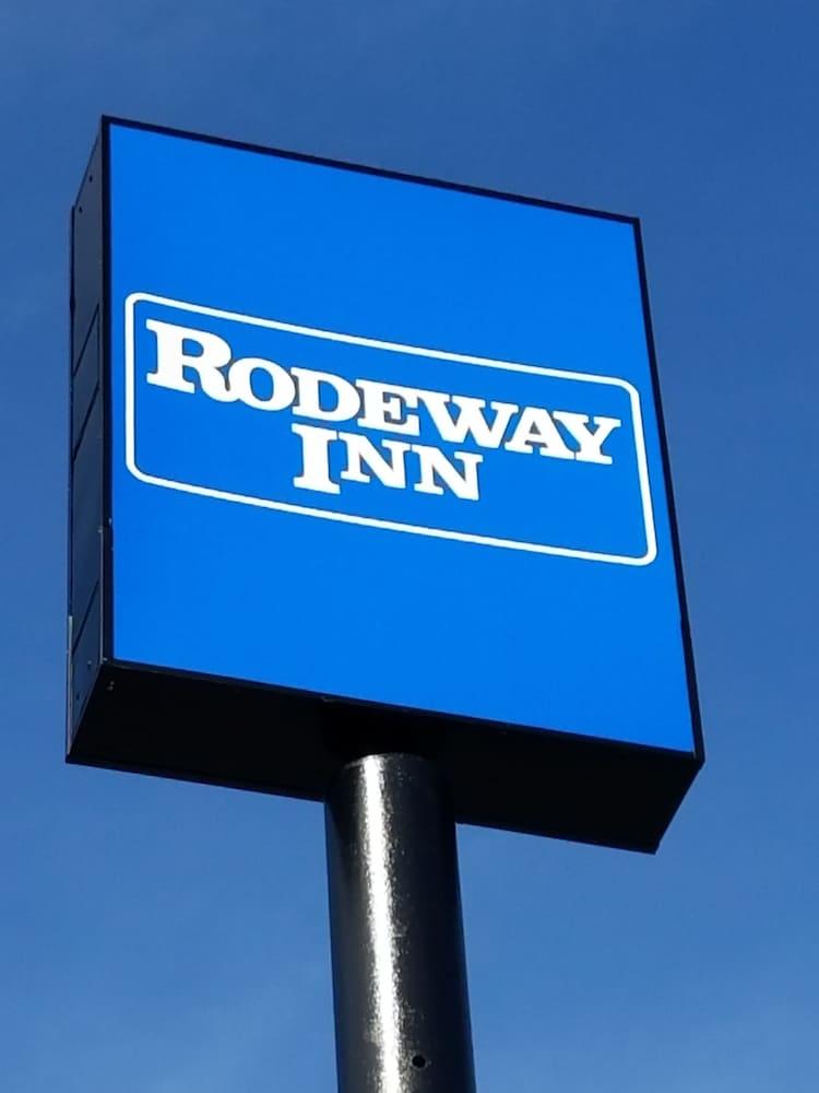 Rodeway Inn Near Hall Of Fame North Canton Dış mekan fotoğraf
